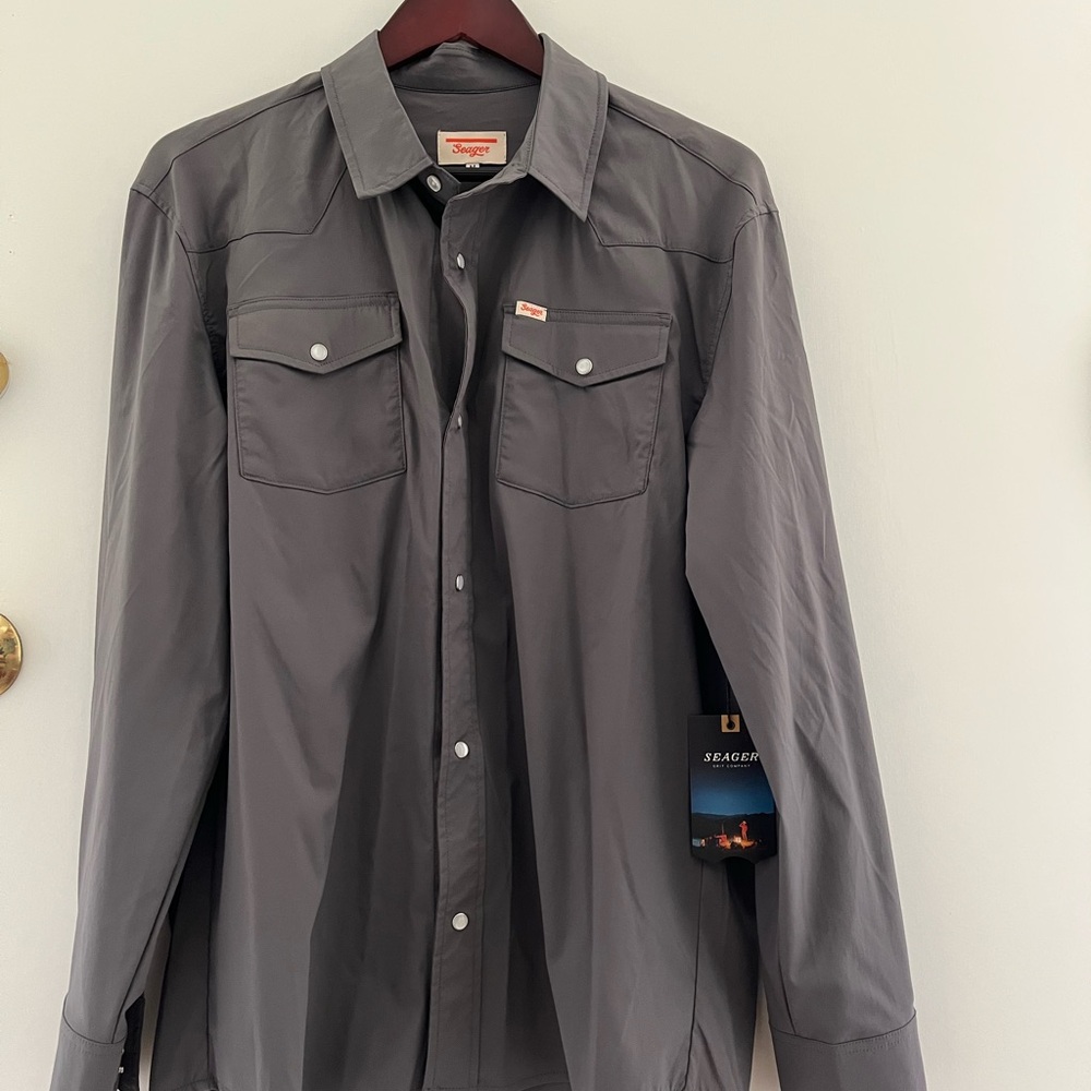 Seager Gray Long Sleeve Button-Up Shirt